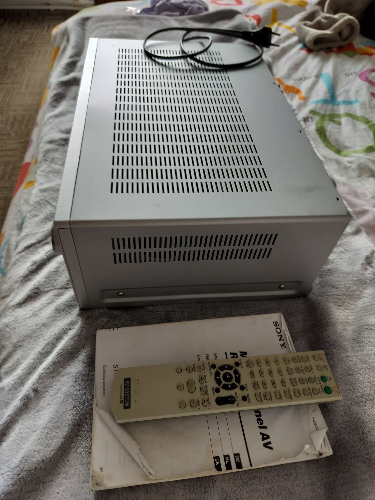 Amplificator Sony 100w canal 8ohm