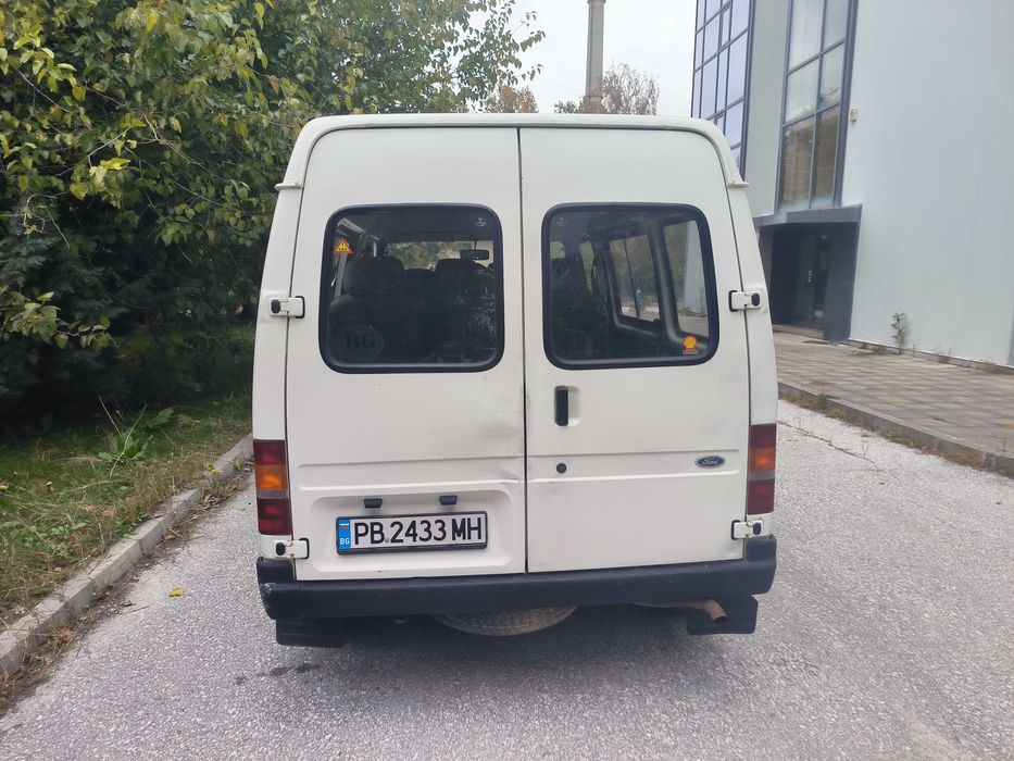 Ford Transit пътнически
