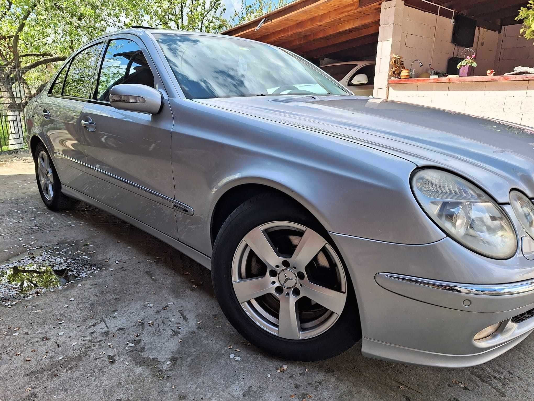 Mercedes-Benz E220 CDI 2.2 Diesel 150 Cp 2002