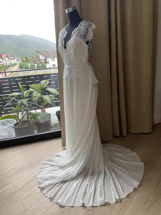 Rochie de mireasa Asos Bridal