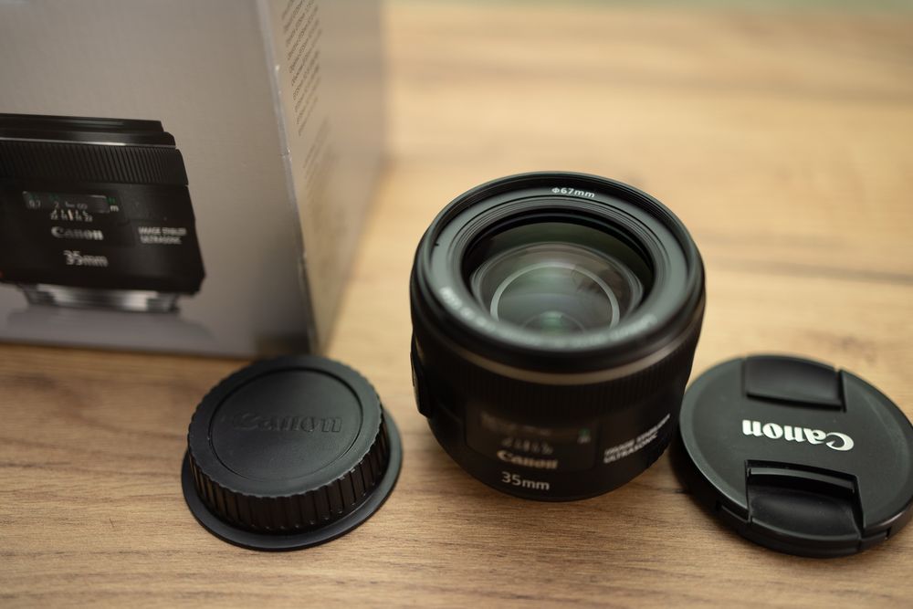 Canon EF 35mm F2