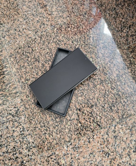 Samsung S24 ultra  ca nou