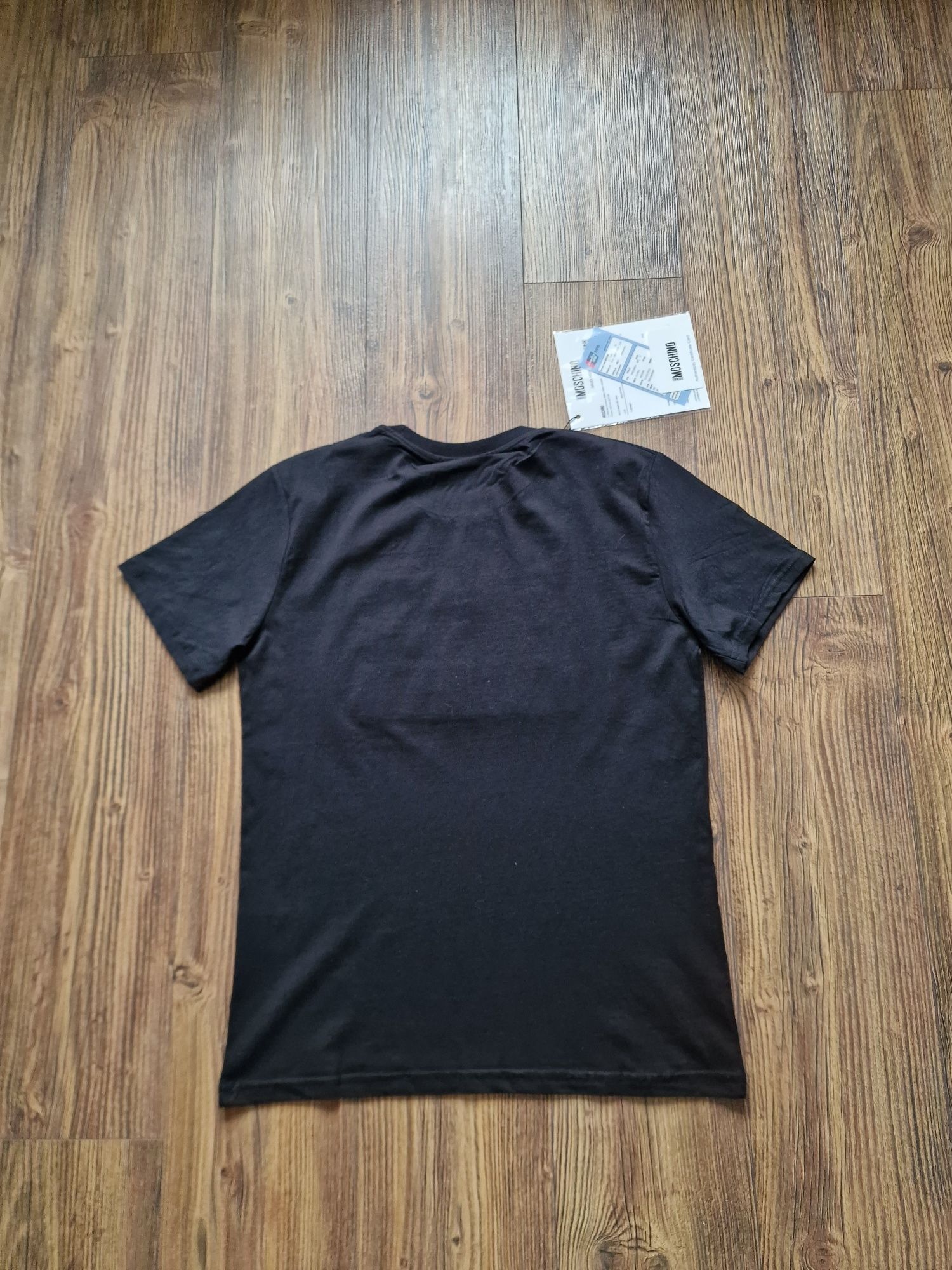 Страхотна мъжка тениска размер L / XL
