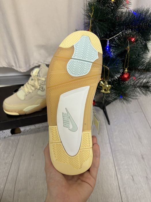 Jordan 4 off white 40 42