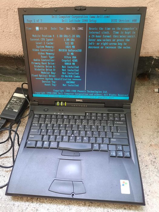 Convenabil 4 bucati laptop Dell C640, Inspiron 4000, Lenovo i7 si i3