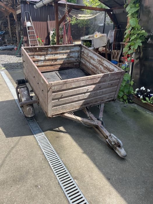 Remorca capacitate 350 kg