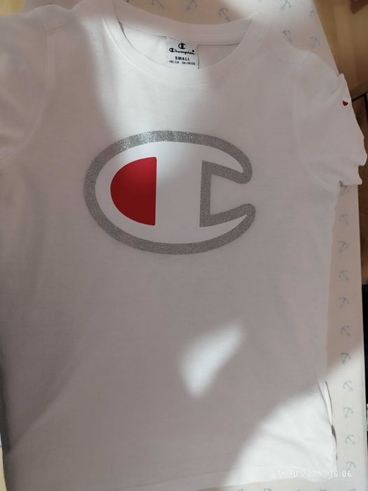 Блузка с къс ръкав