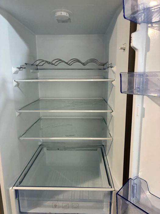 Хладилник  Беко като нов