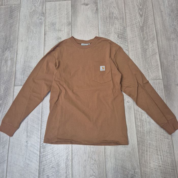 Лонгсливы и сумочка carhartt