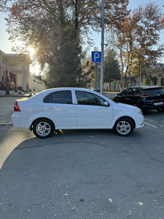 Chevrolet Nexia - 3, 4 позиция, AT