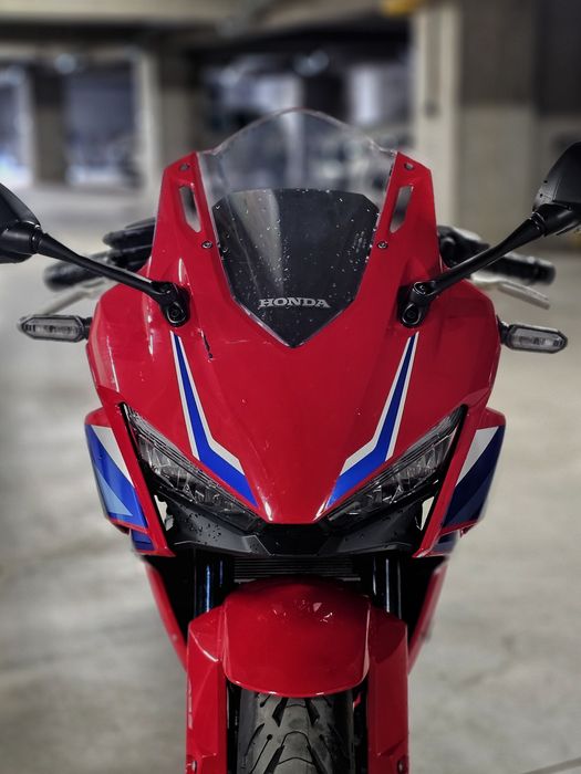Honda cbr 500r 2025 doar 2000km rulați!