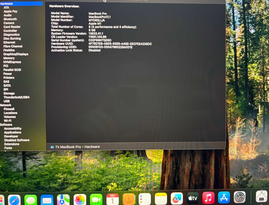 Vând MacBook Pro 13-inch, model 2020 M1