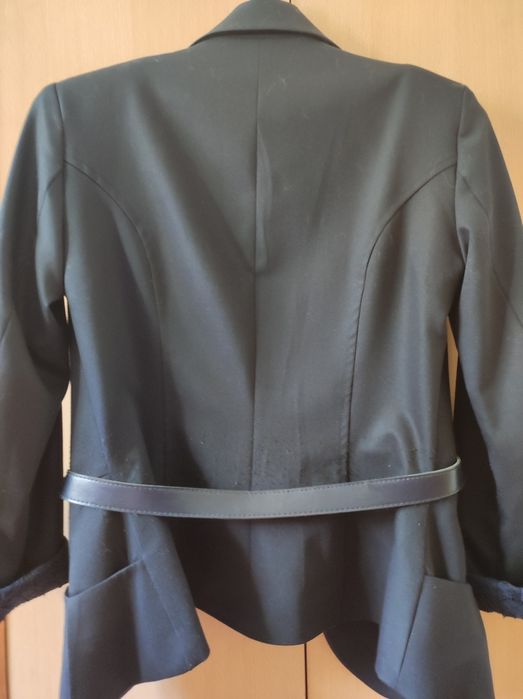 Пиджак женский в отличном состоянии