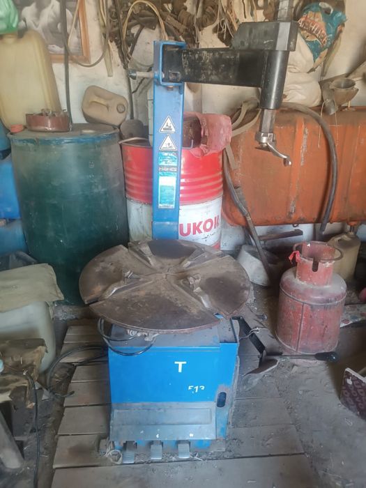 Продается шиномантажное оборудование