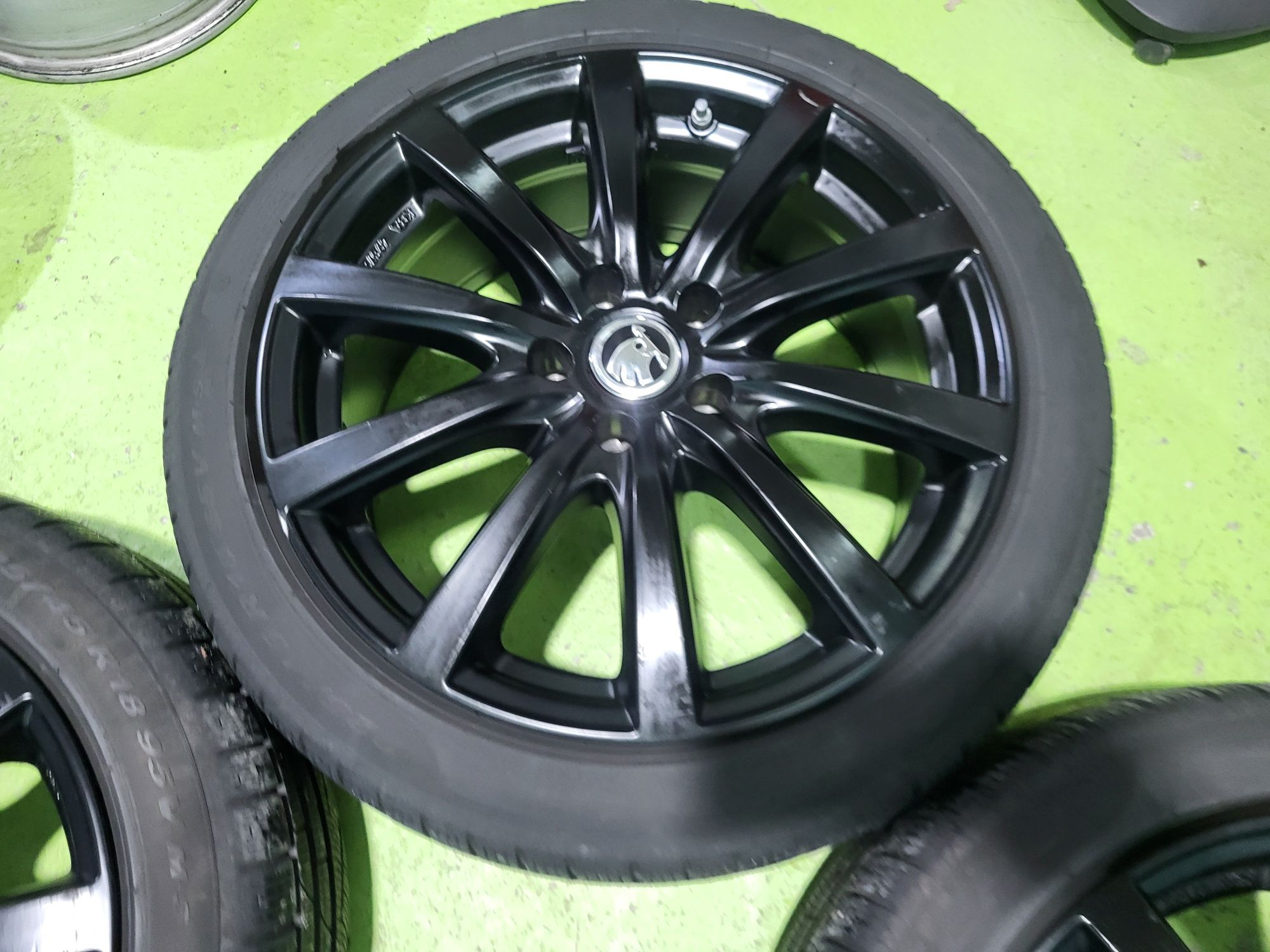 18 5x112 Skoda Vw Seat Audi Mercedes 5х112