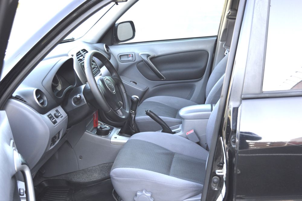 Toyota Rav4 2.0vvti