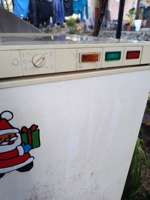 Фризер с 6 чекмеджета