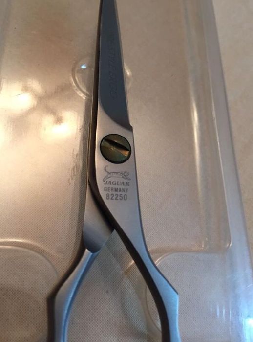 Продам ножницы для стрижки фирмы ягуар