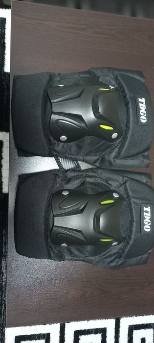 Наколенки за мотор