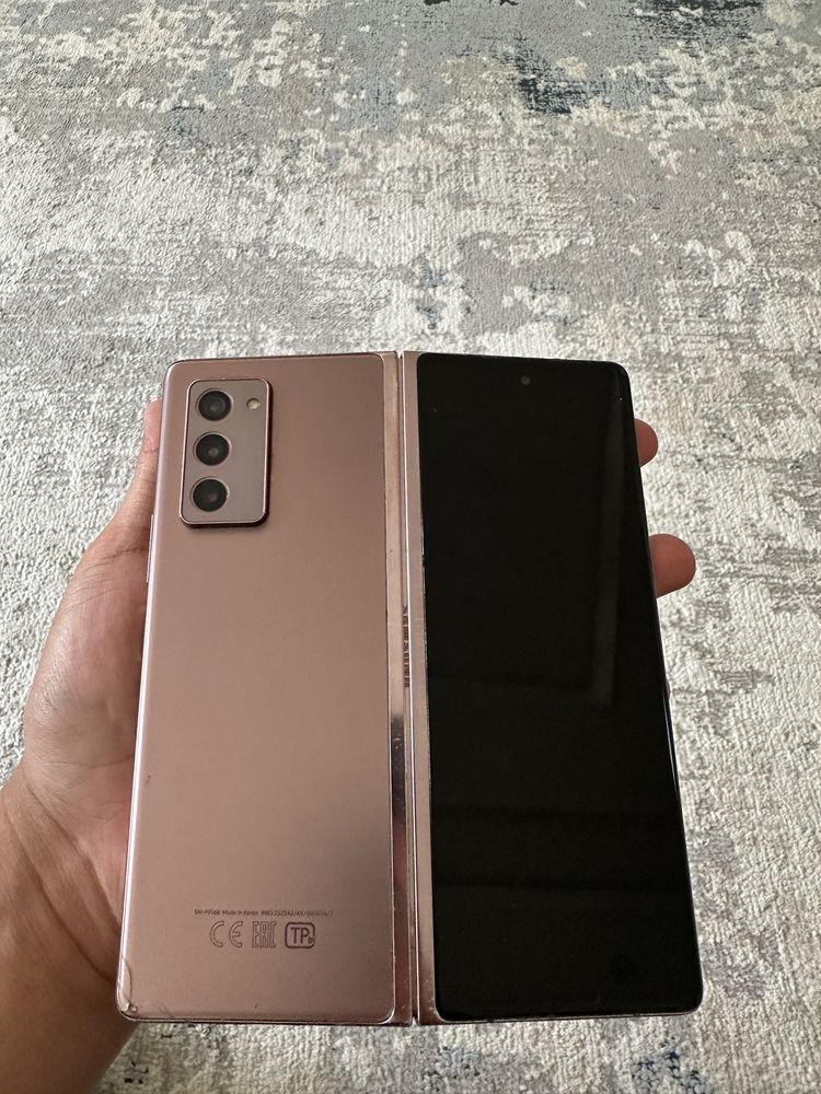 Samsung z fold2 lte