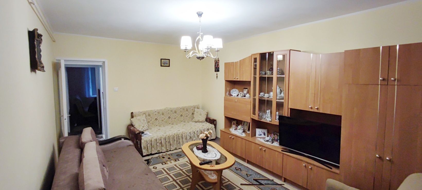 Apartament 2 camere, mobilat și utilat