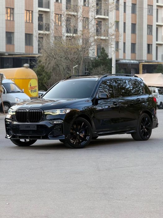 BMW X7 M50i возможно приобрести в рассрочку
