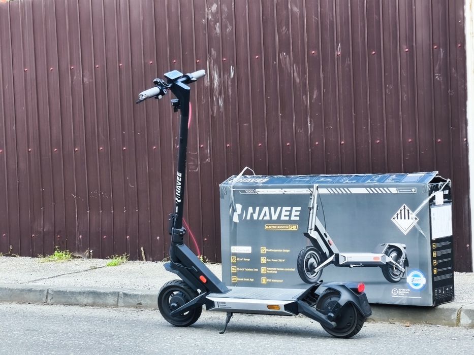NAVEE S40  la fel ca noua