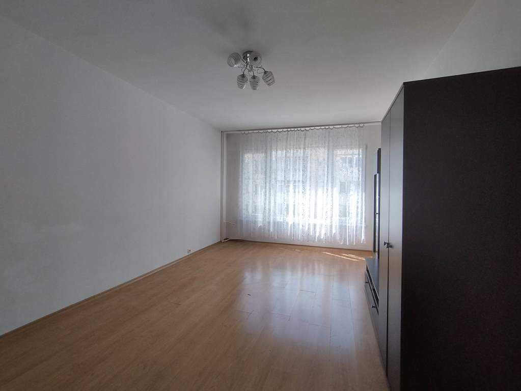 Дава се под наем Тристаен апартамент в София, Овча купел 1 - 74 кв.м за 408 € - Снимка #2
