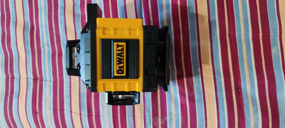 Лазерный уровень