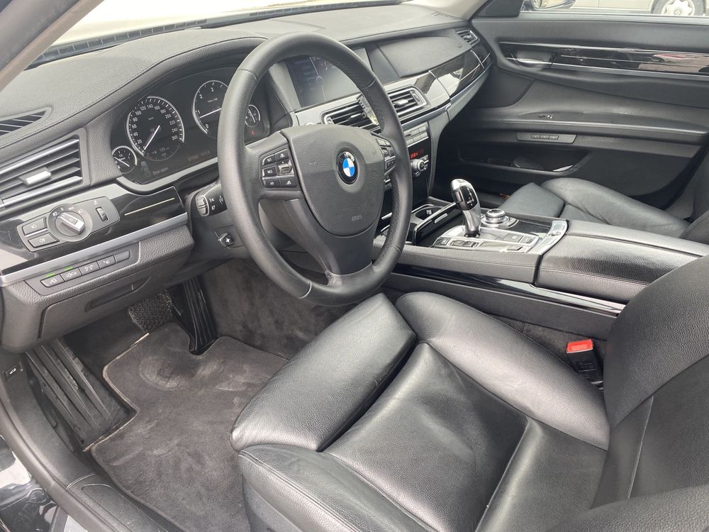 BMW 730 D , 245к.с., БМВ 730 Д , СМЕНЕНИ ВЕРИГИ!!!