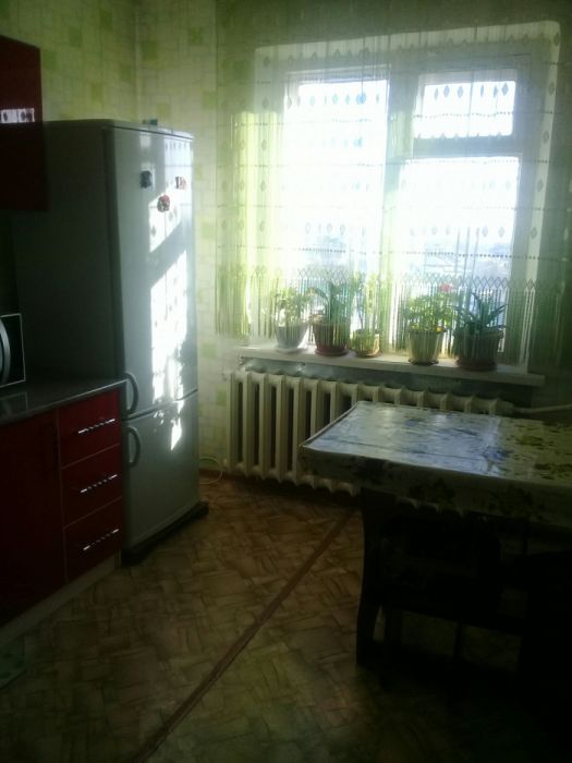 Сдаю двухкомнатную и однокомнатную  квартиры посуточно  чек WIFI