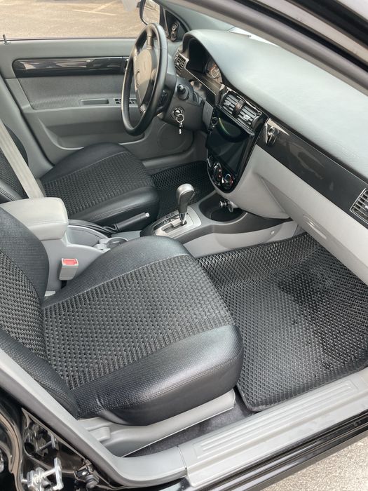 Продаю свою жентру без люка не бита не крашена