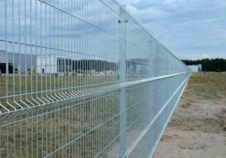 IEFTIN garduri și porți împrejmuiri