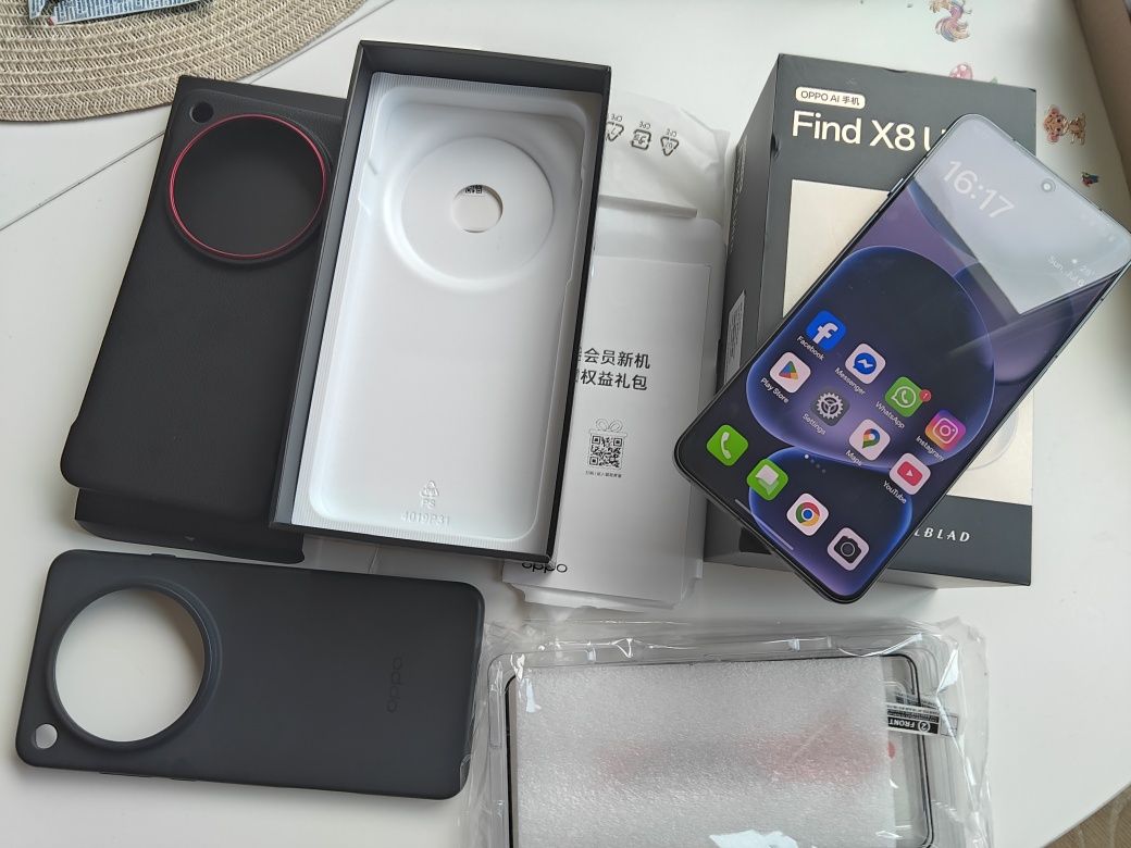 Продавам Oppo Find x8 ultra 16/512gb