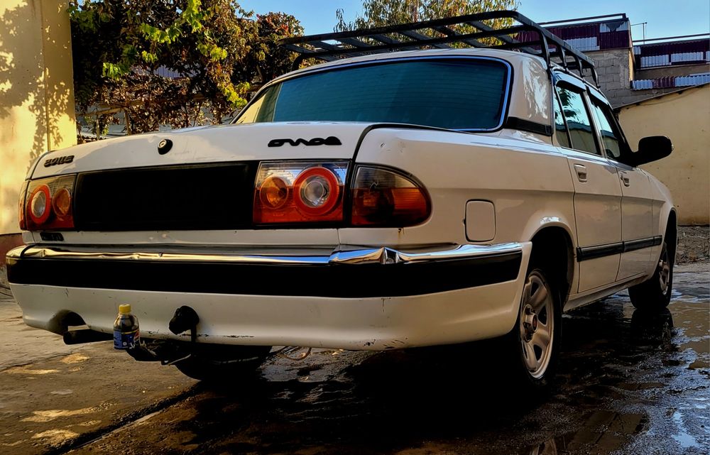 Gaz 31105 sotiladi