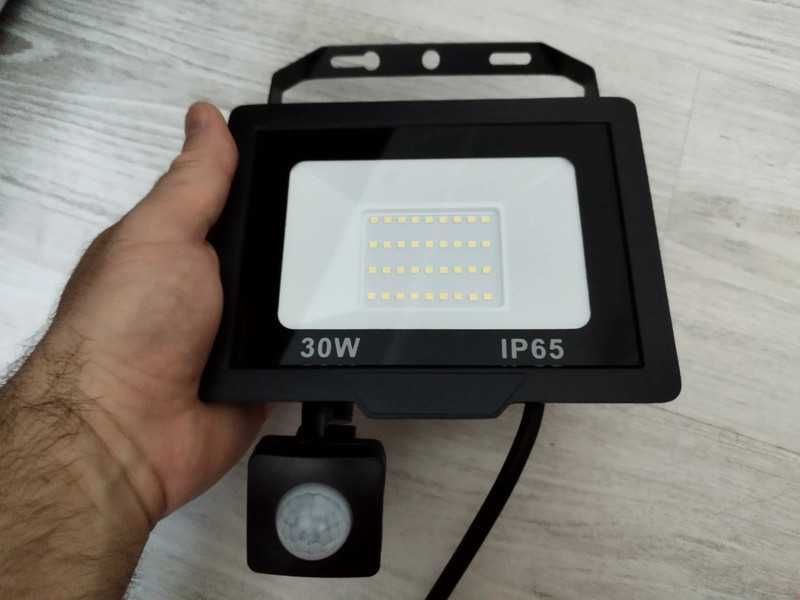 Set 2 buc reflectoare Nipify LED 30W cu senzor de mișcare, 3000 lm