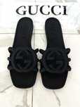 Продавам нови чехли Gucci