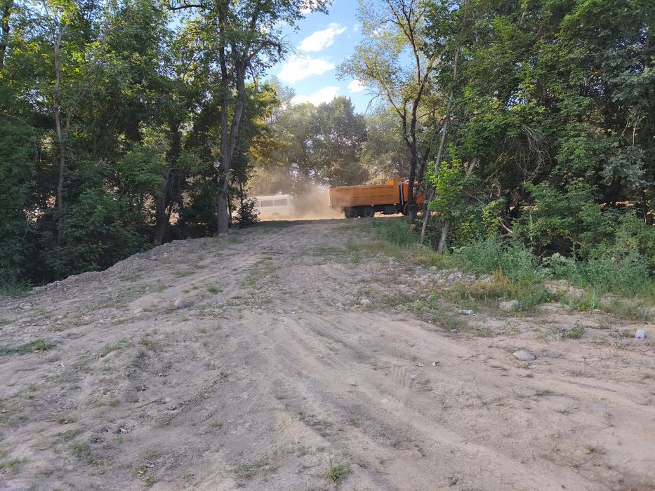 Продам участок под склад ! Береке!