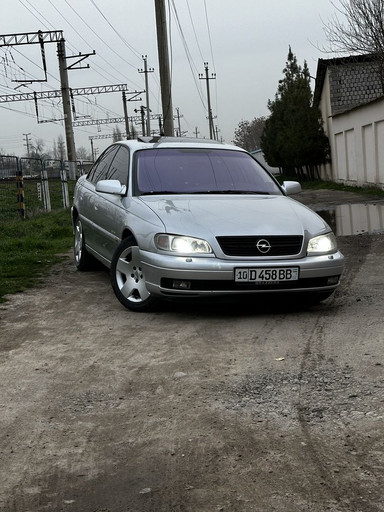 Opel Omega B 3.0 V6