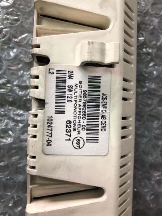 display bord citroen c4