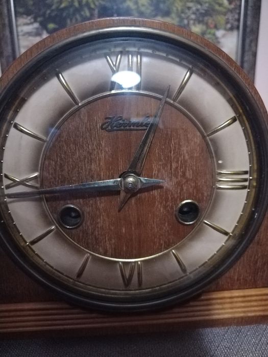 Каминен часовник Hermle