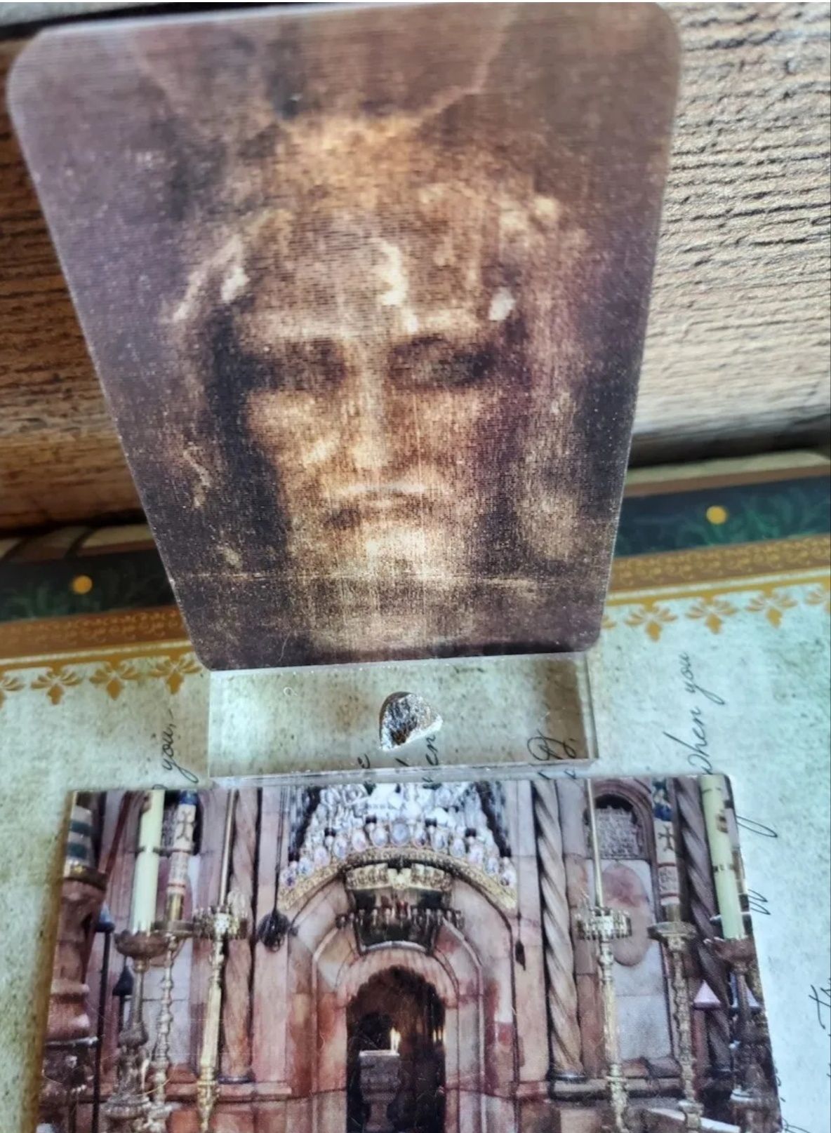 Плащеницата от Торино и камък от гробницата на Иисус!+(Сертификат)