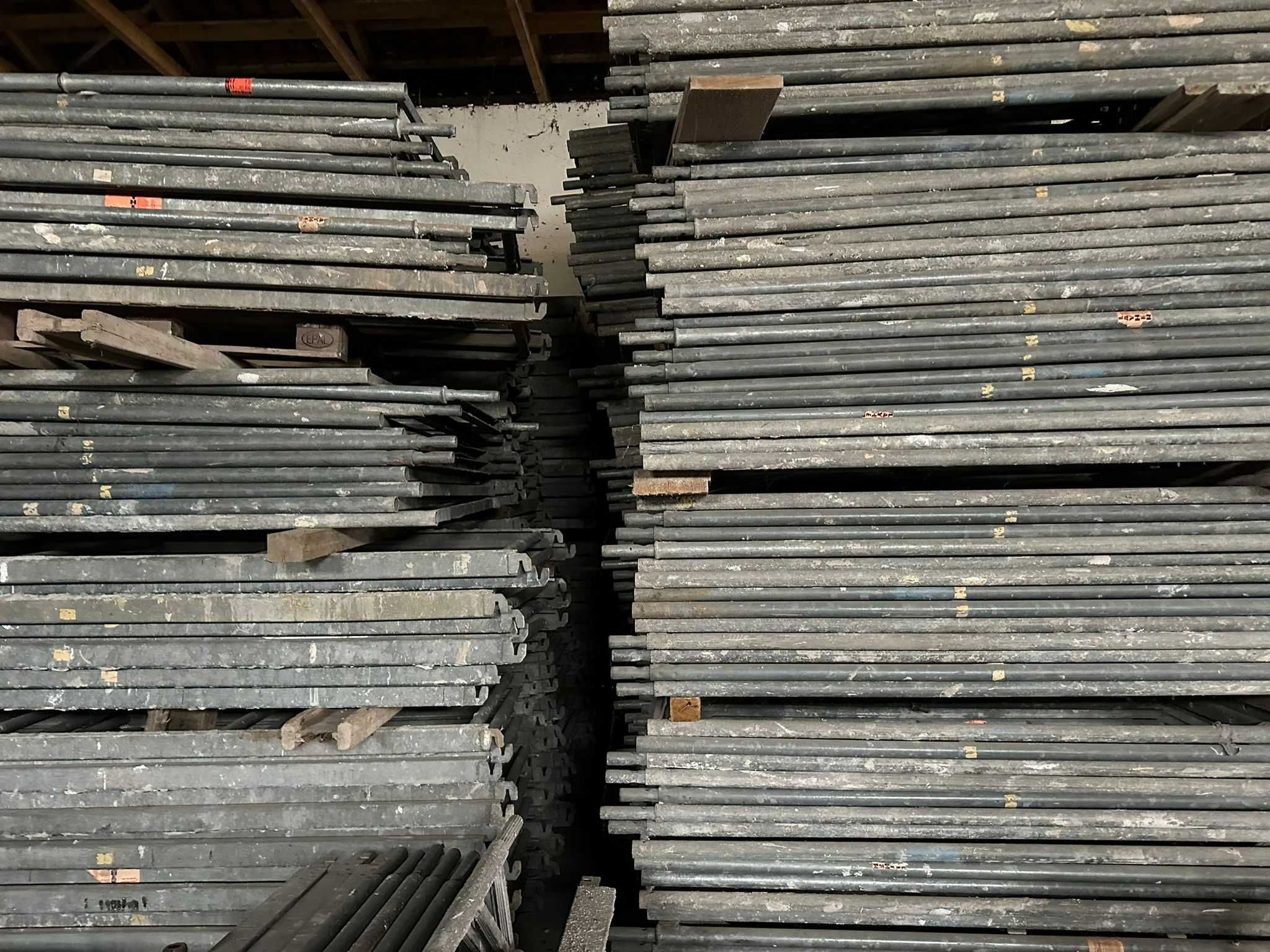 Schela constructii metal 1500 mp