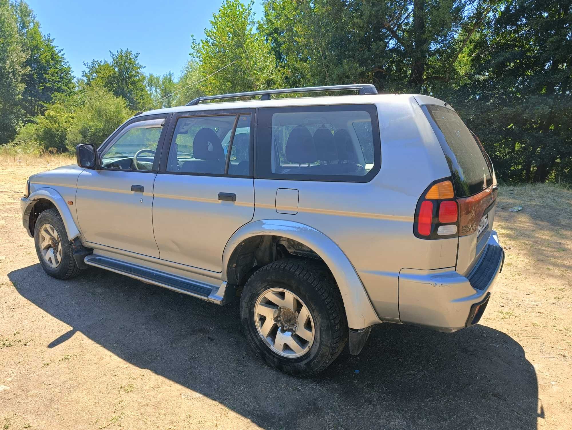 Джип Mitsubishi Pajero sport
