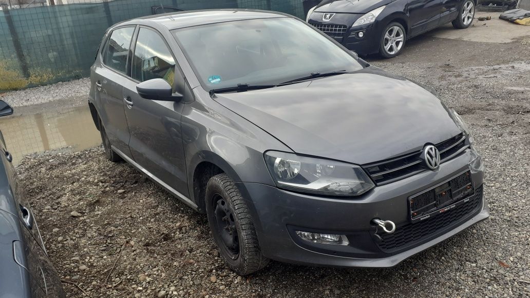 Dezmembrez Piese Vw Polo 6R 1.2 Tsi din 2014