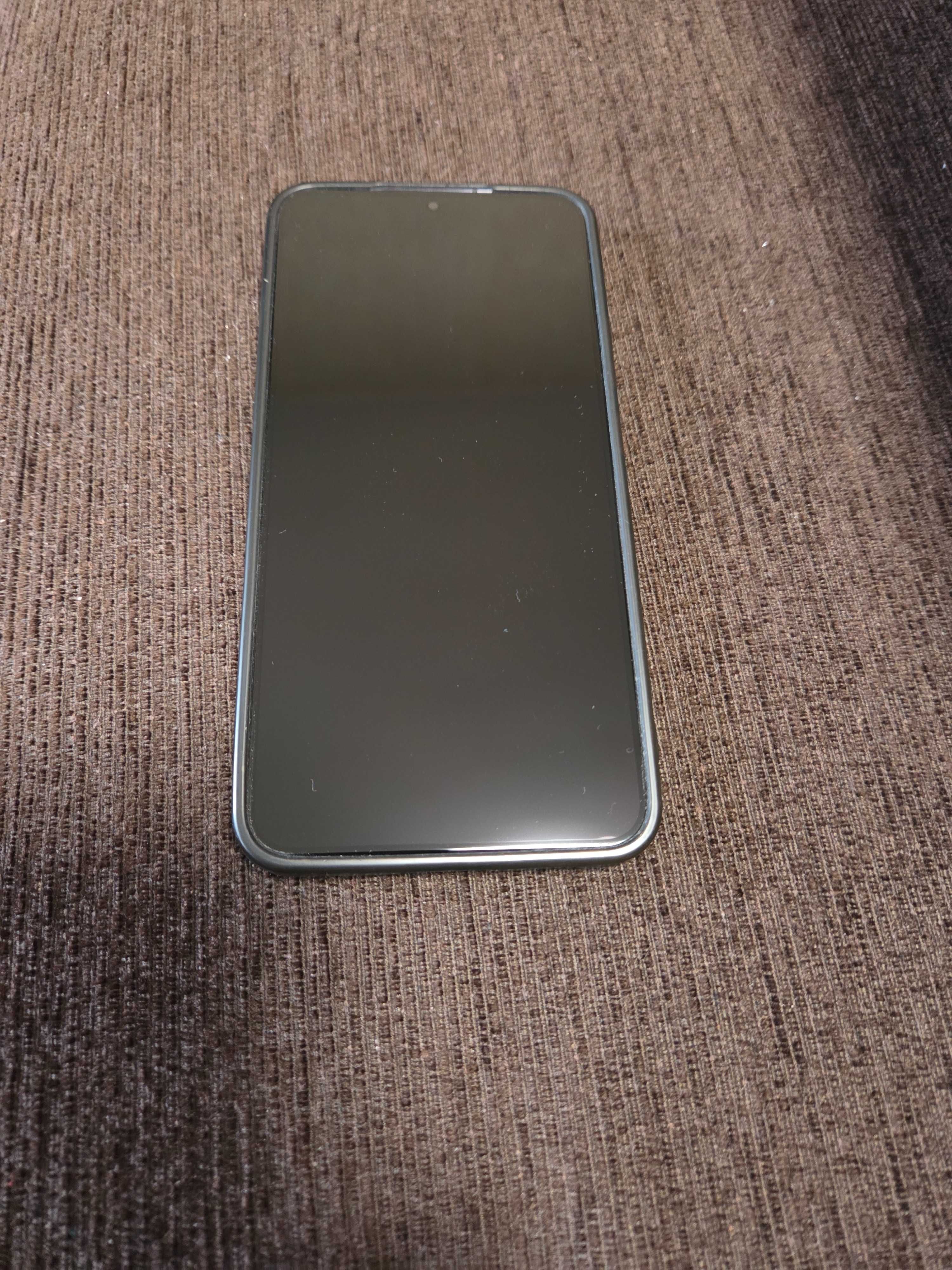 Samsung Galaxy S22 + 5G 128GB 8RAM Black Отличен!