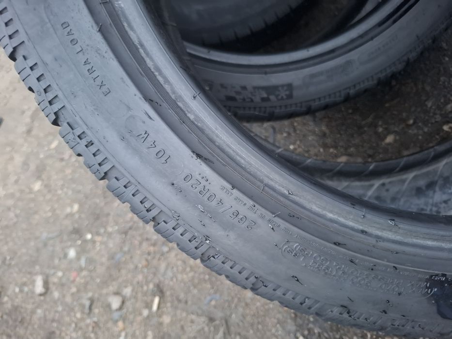 Vand 2 anvelope 265 40 20 michelin bune de iarna dot 2020