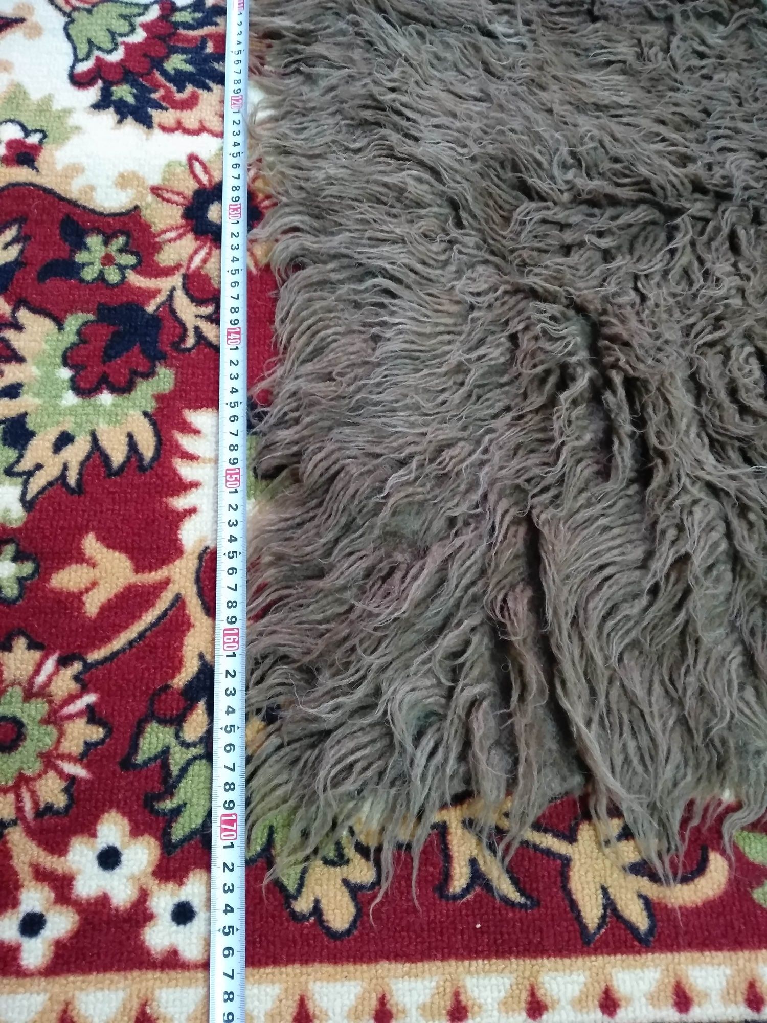 Халище килим от естествена вълна