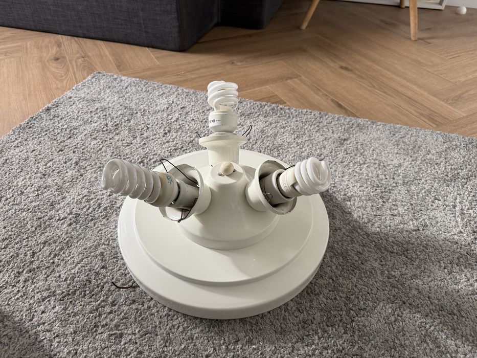 Plafoniera cu 3 globuri,  35cm diametru total