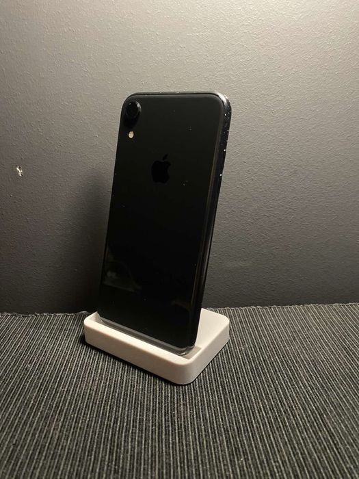 iPhone XR Black 256GB - 100% battery